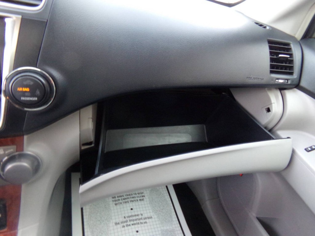 2013 Toyota Highlander Image 31