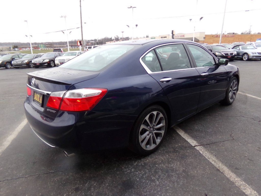 2014 Honda Accord Image 4
