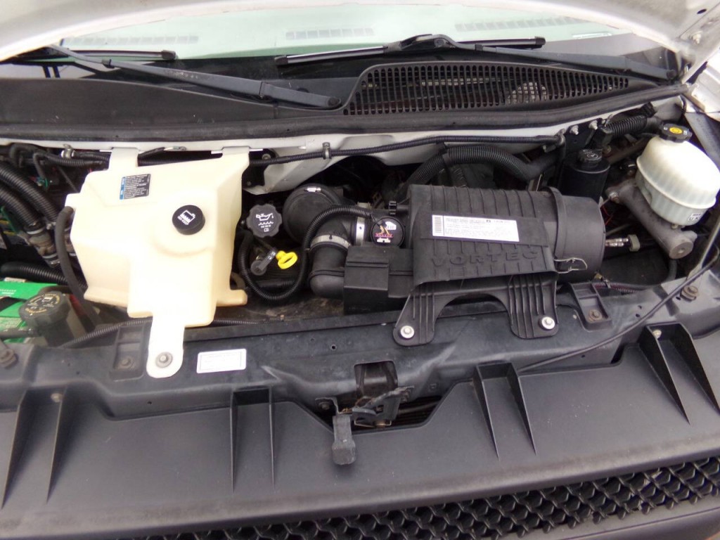 2007 Chevrolet Express Image 46