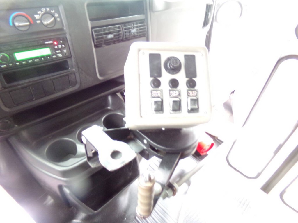 2007 Chevrolet Express Image 54