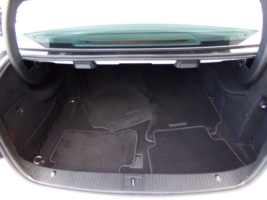 2015 Mercedes-Benz E-Class Image 17