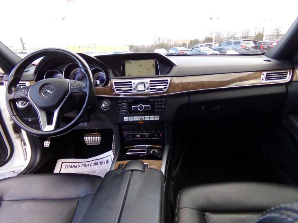 2015 Mercedes-Benz E-Class Image 23