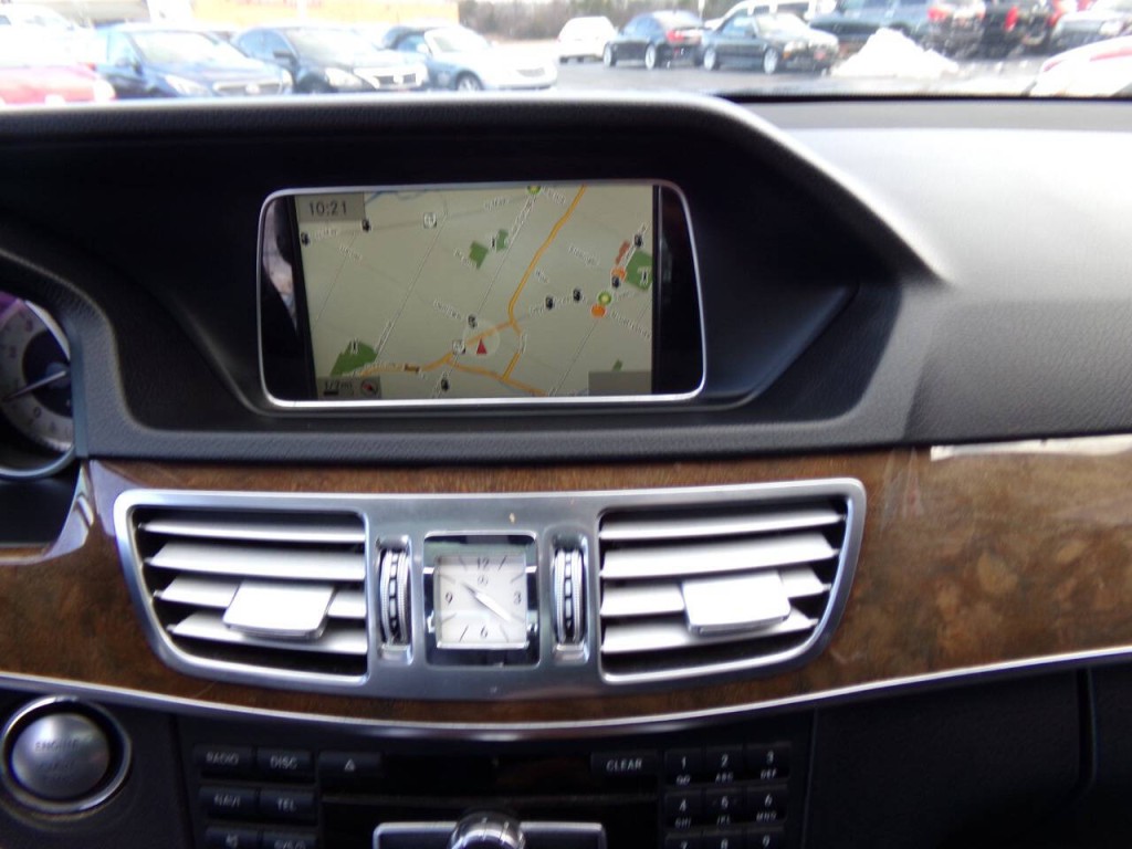 2015 Mercedes-Benz E-Class Image 32