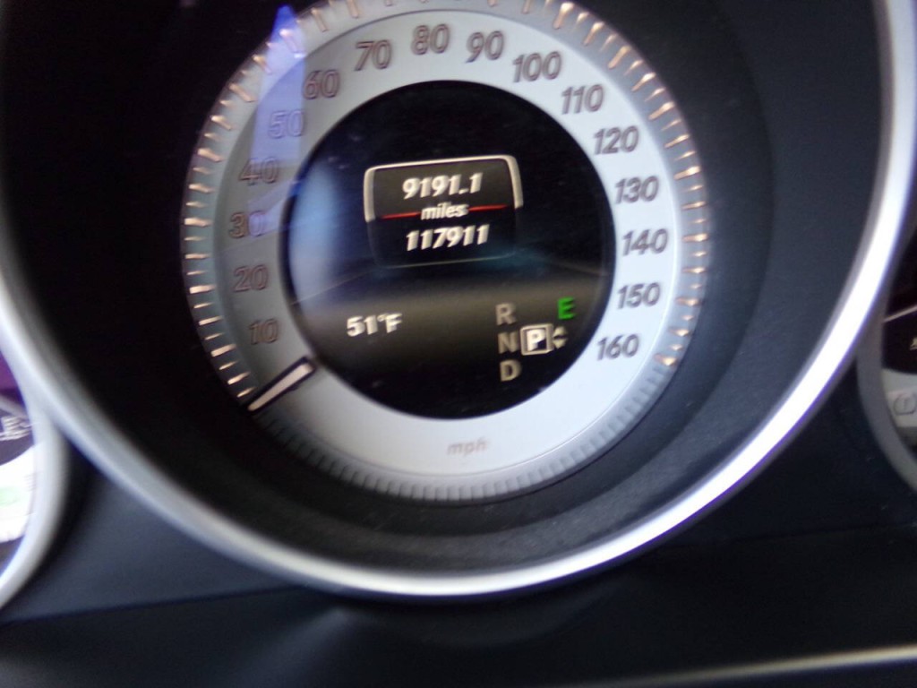 2015 Mercedes-Benz E-Class Image 33