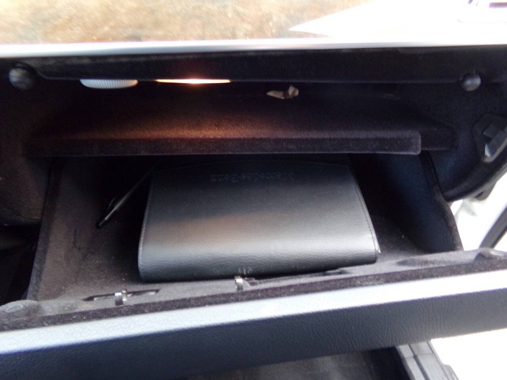 2015 Mercedes-Benz E-Class Image 38