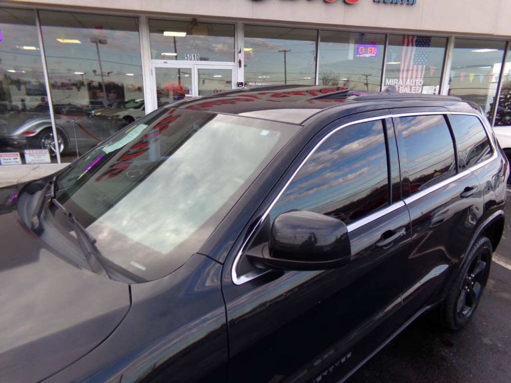 2014 Jeep Grand Cherokee Image 7