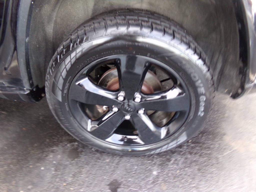 2014 Jeep Grand Cherokee Image 11