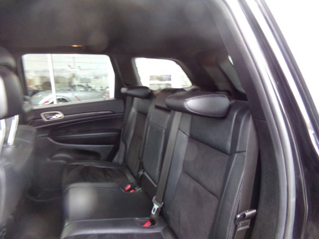 2014 Jeep Grand Cherokee Image 16