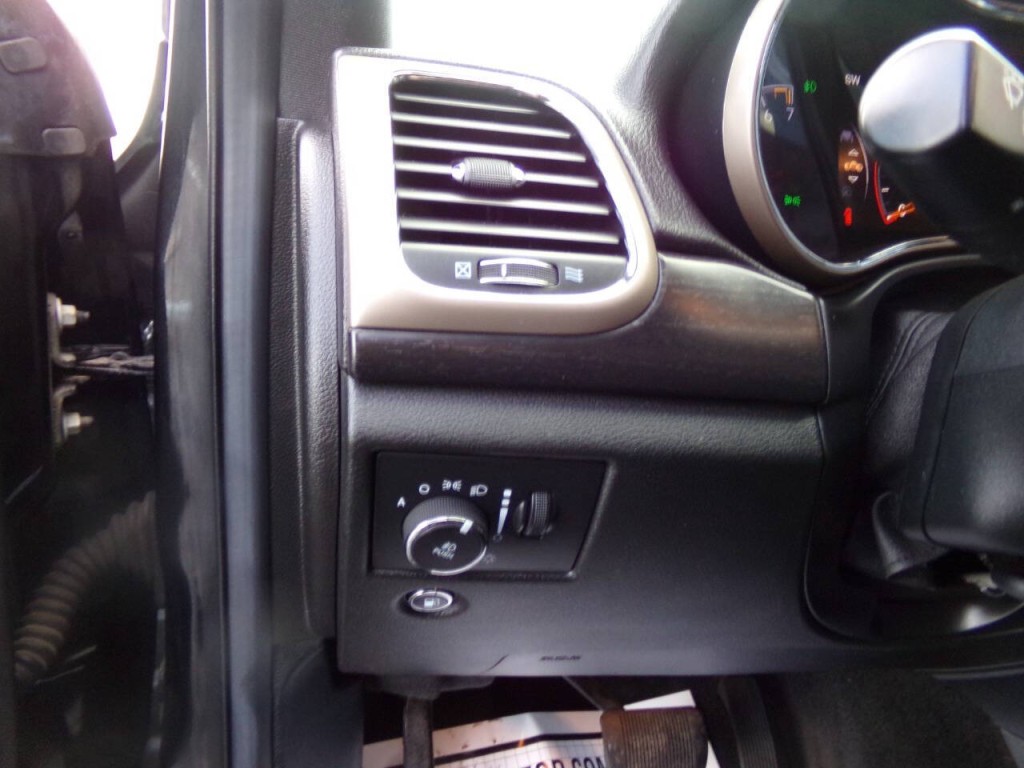 2014 Jeep Grand Cherokee Image 32