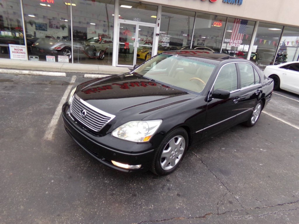 2005 Lexus LS 430 Image 7