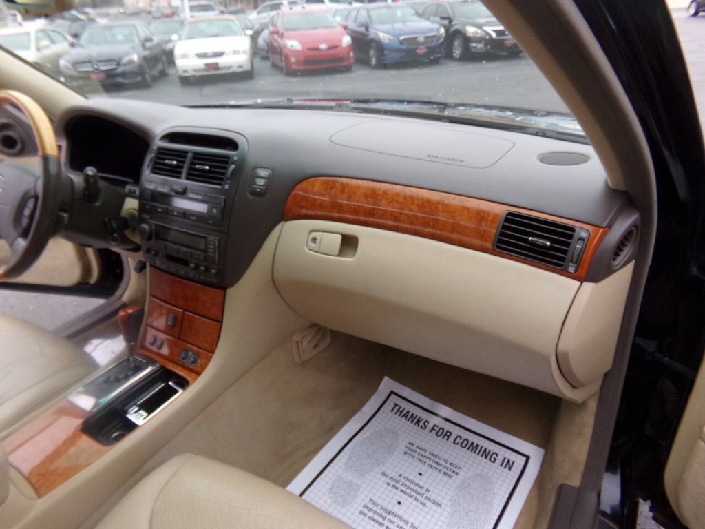 2005 Lexus LS 430 Image 29