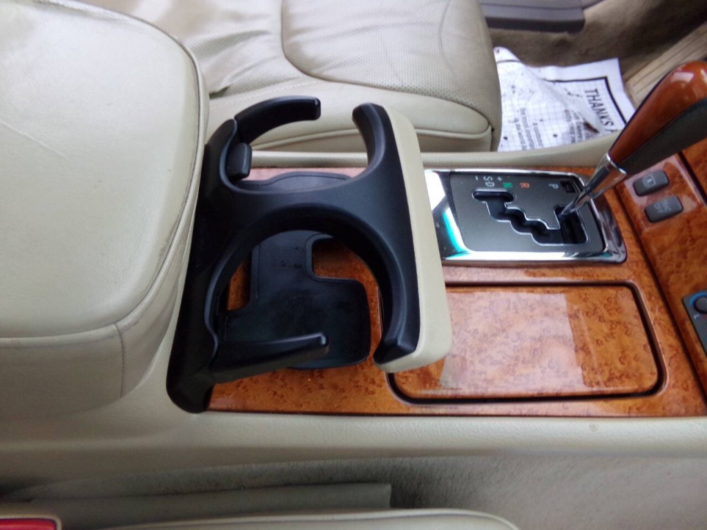 2005 Lexus LS 430 Image 36