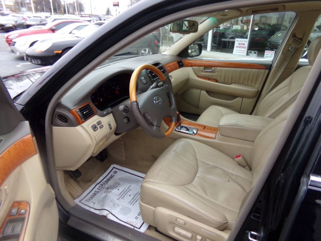 2005 Lexus LS 430 Image 51