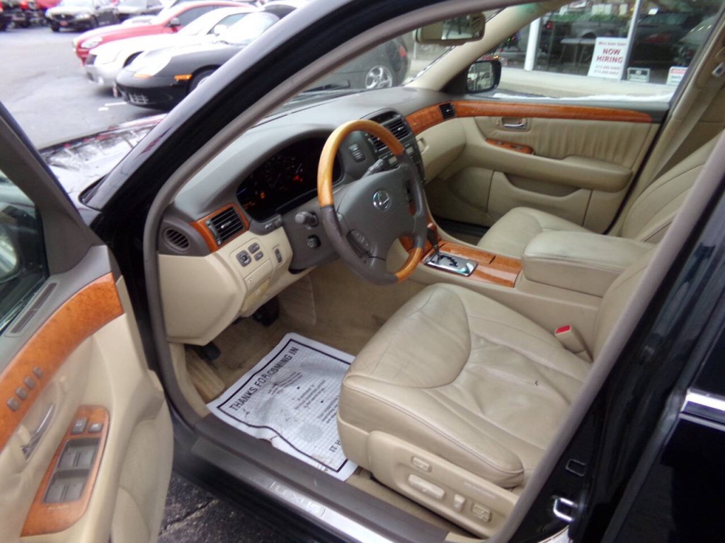 2005 Lexus LS 430 Image 53