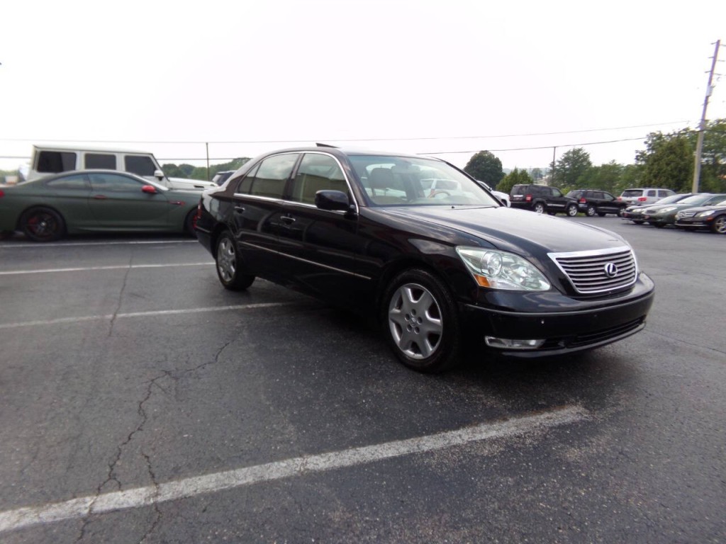 2005 Lexus LS 430 Image 4