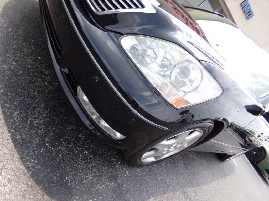 2005 Lexus LS 430 Image 33