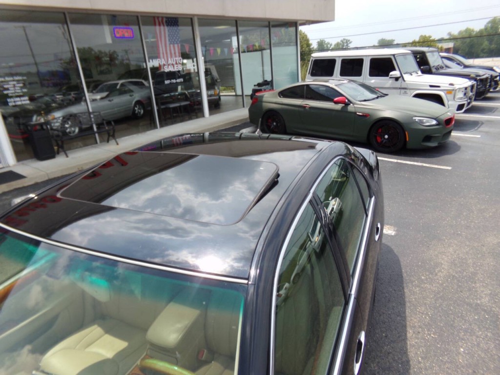 2005 Lexus LS 430 Image 47
