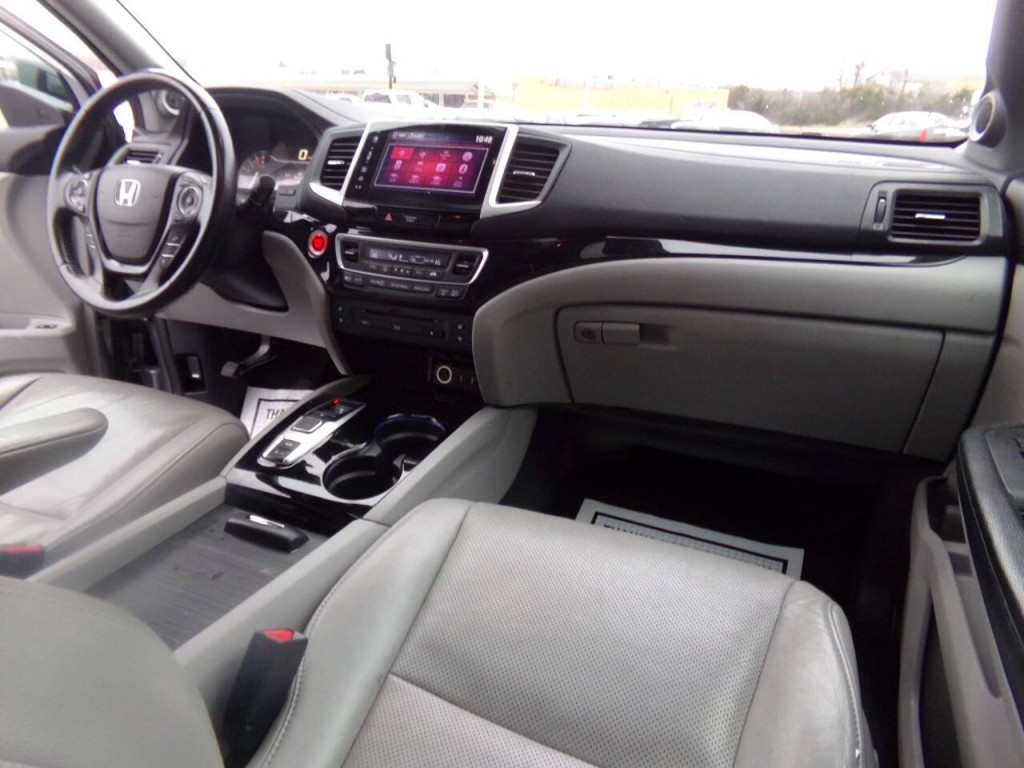 2016 Honda Pilot Image 29