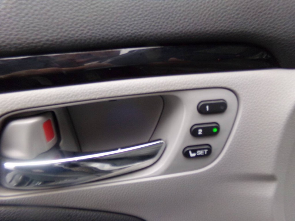 2016 Honda Pilot Image 43