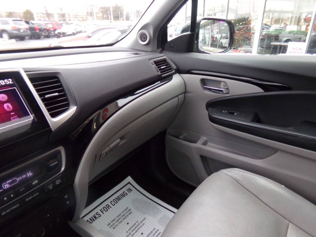 2016 Honda Pilot Image 54