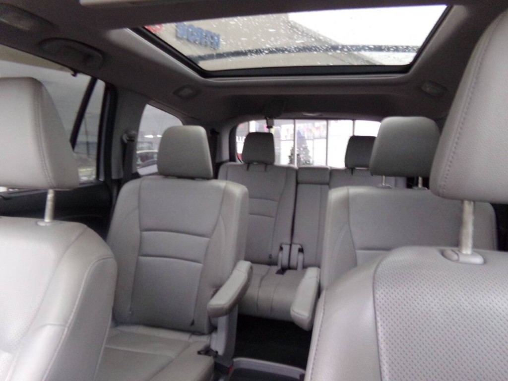 2016 Honda Pilot Image 57