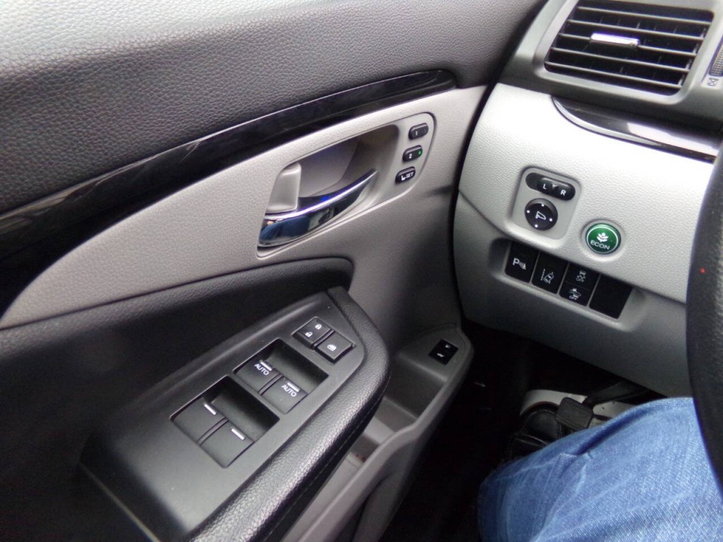 2016 Honda Pilot Image 60