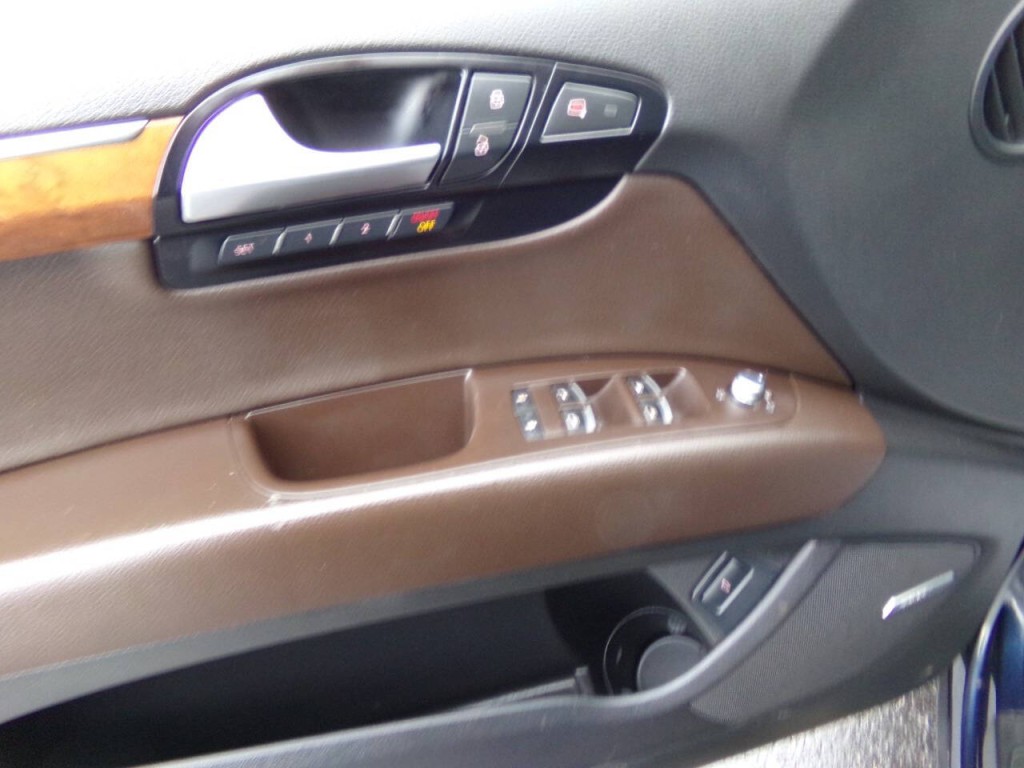 2015 Audi Q7 Image 42