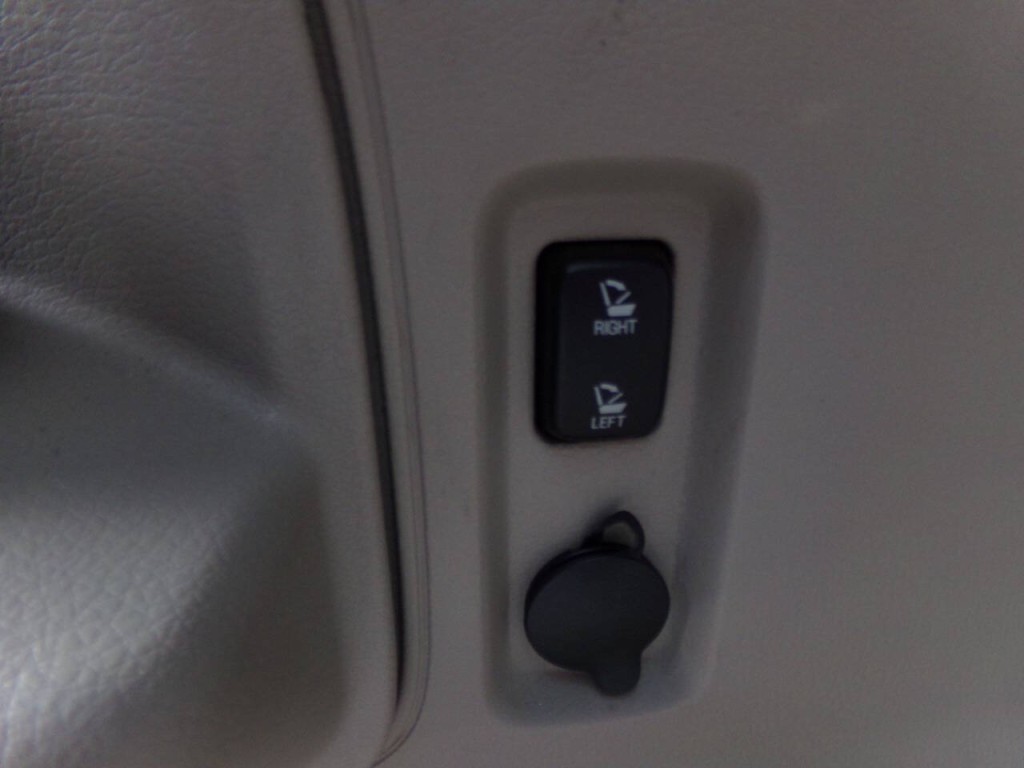 2012 Lincoln MKX Image 25