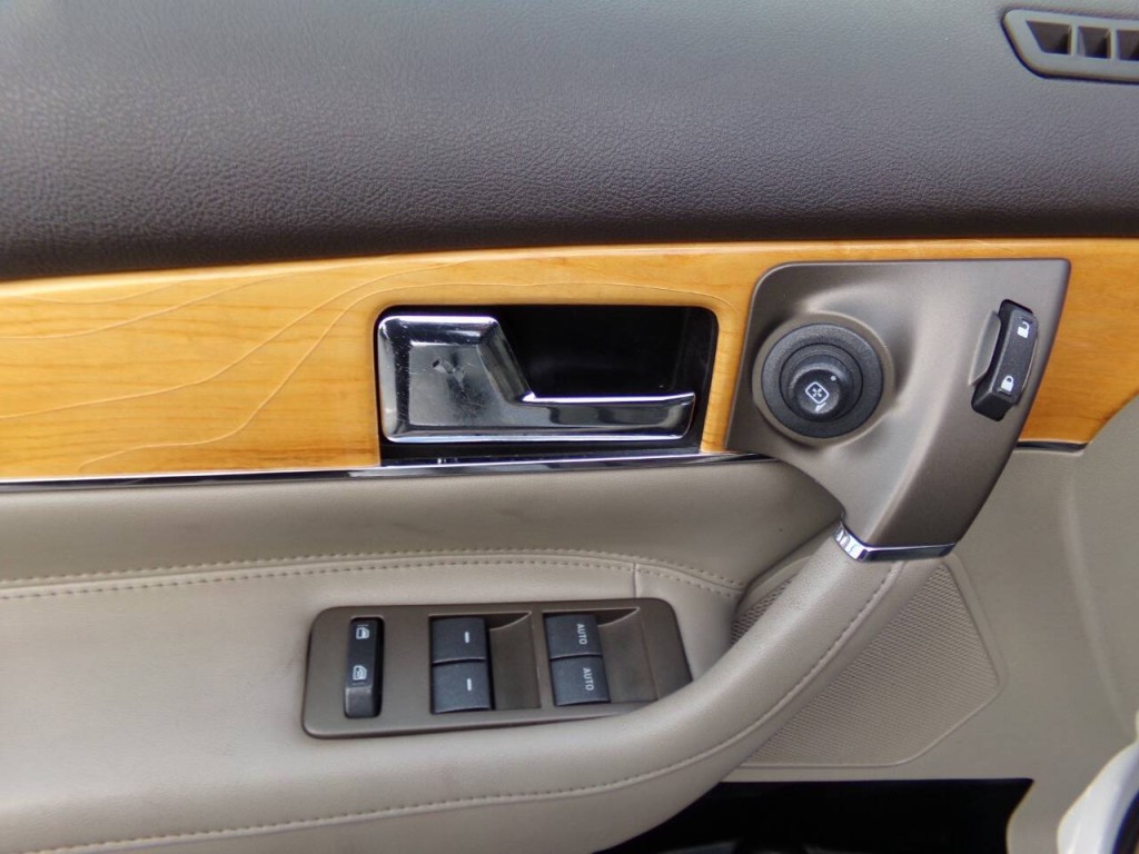 2012 Lincoln MKX Image 45