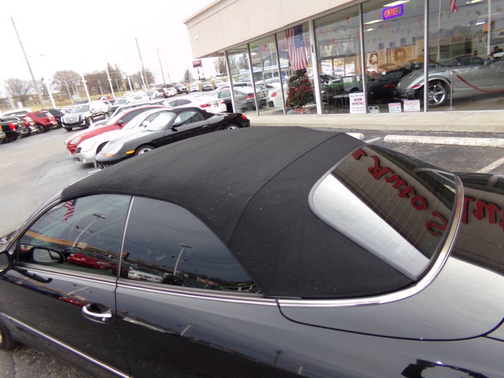 2009 Mercedes-Benz CLK-Class Image 22