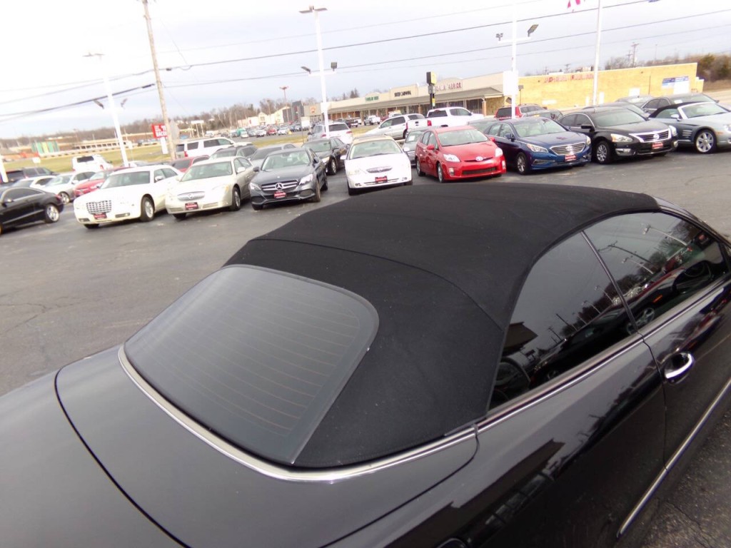 2009 Mercedes-Benz CLK-Class Image 24