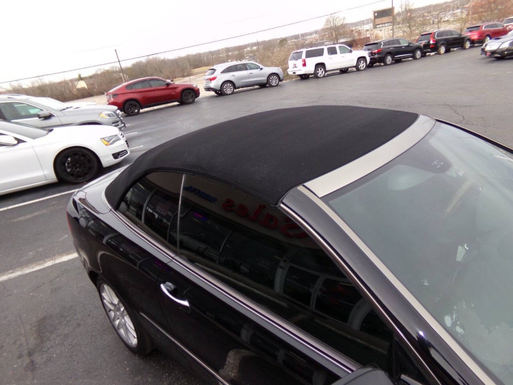 2009 Mercedes-Benz CLK-Class Image 25