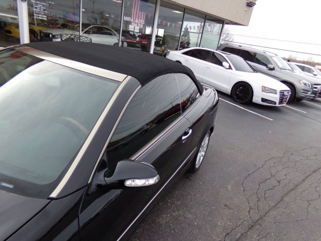 2009 Mercedes-Benz CLK-Class Image 30