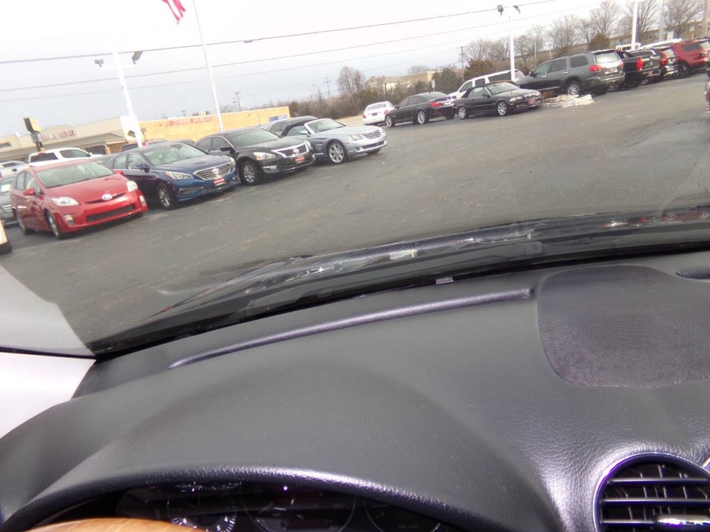 2009 Mercedes-Benz CLK-Class Image 42