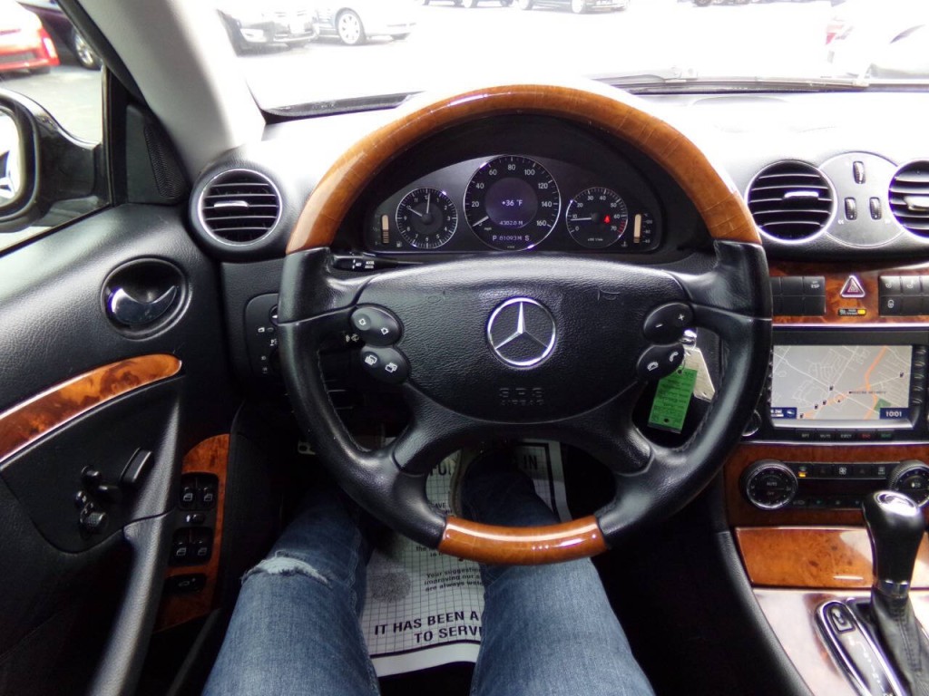 2009 Mercedes-Benz CLK-Class Image 44