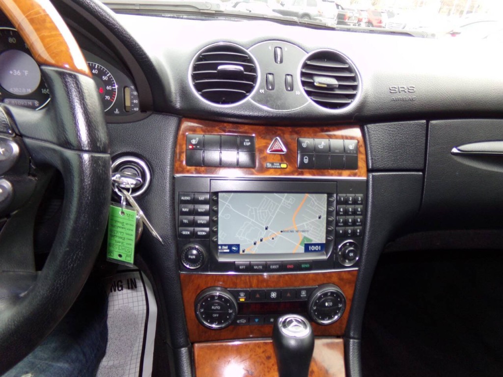 2009 Mercedes-Benz CLK-Class Image 50