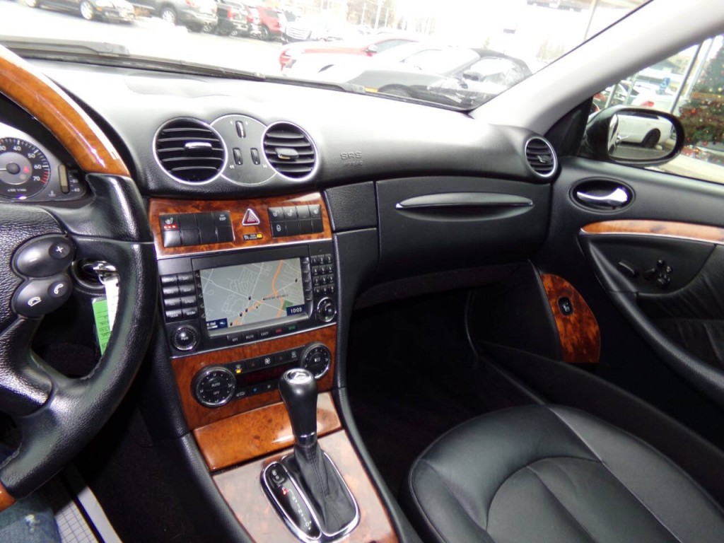 2009 Mercedes-Benz CLK-Class Image 60