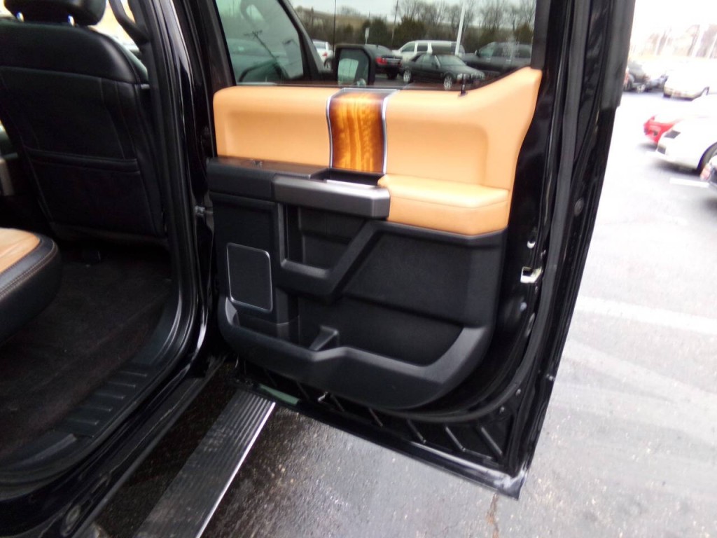 2017 Ford F-150 Image 26