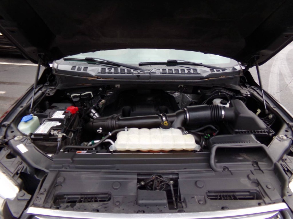 2017 Ford F-150 Image 31