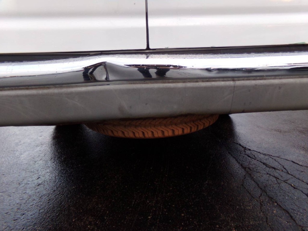 2001 Ford E-Series Image 39