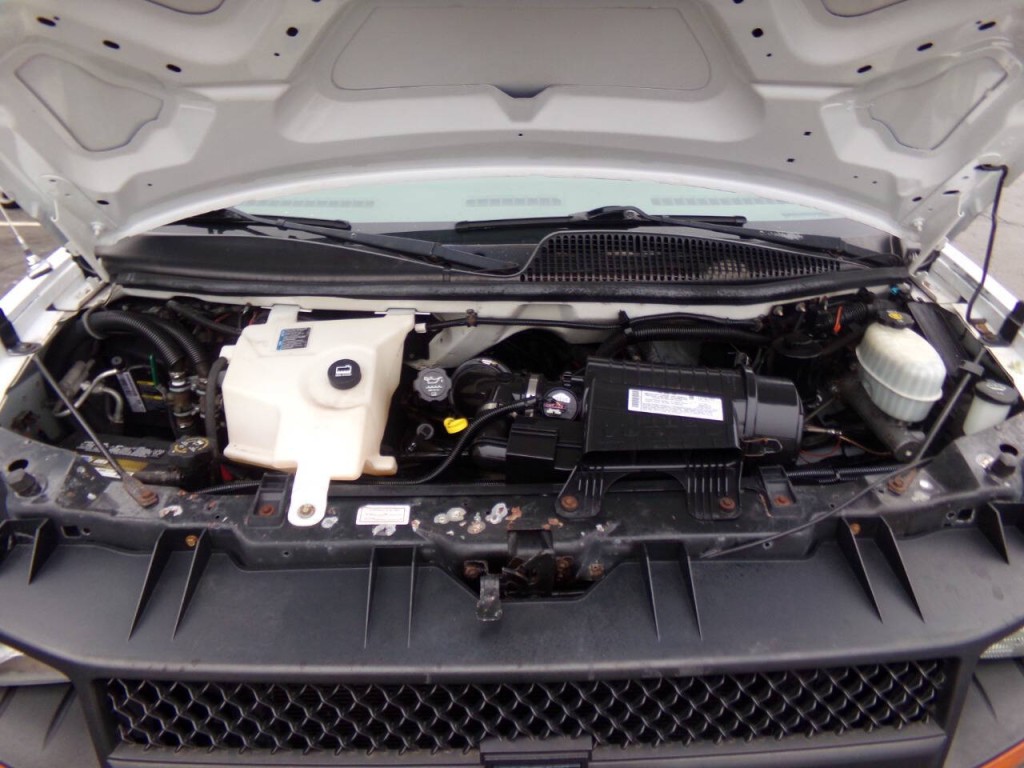2007 Chevrolet Express Image 45