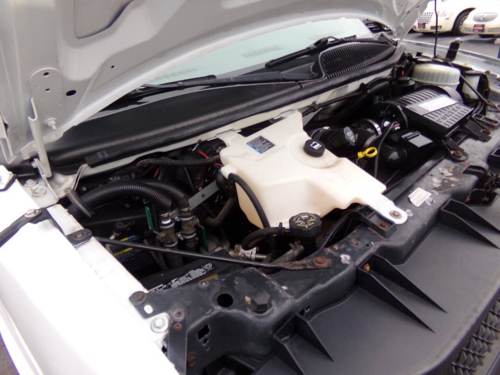 2007 Chevrolet Express Image 46