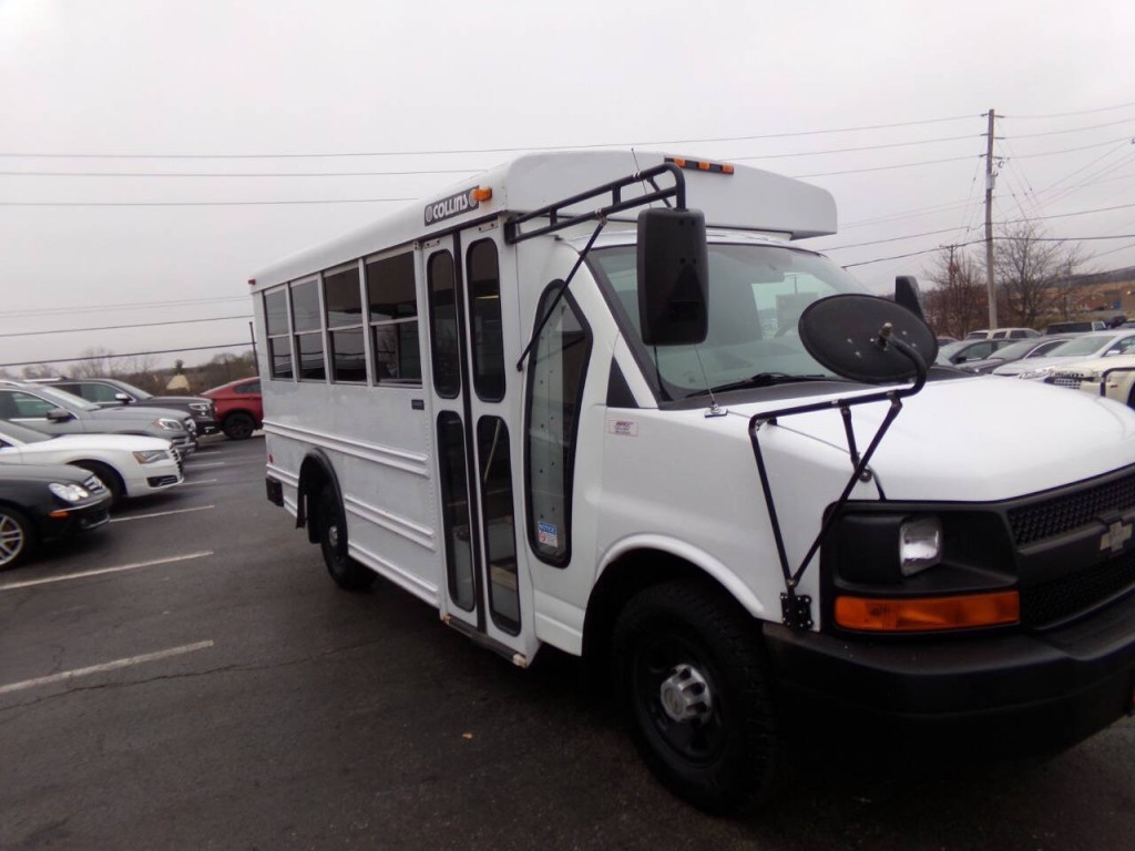 2007 Chevrolet Express Image 65