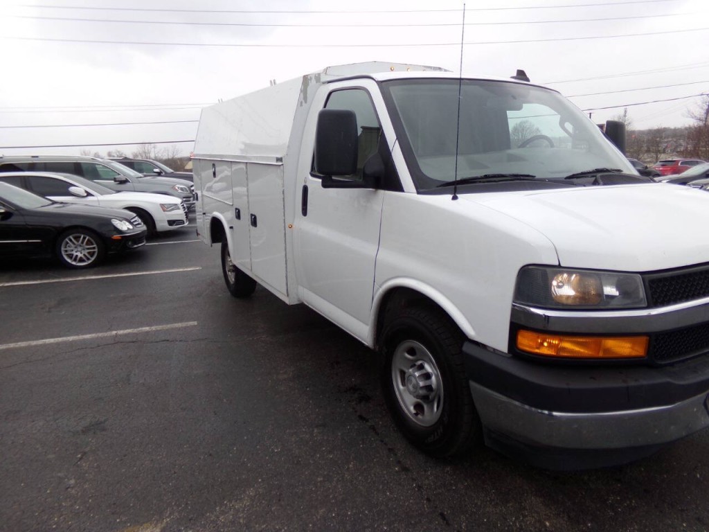 2019 Chevrolet Express Image 37