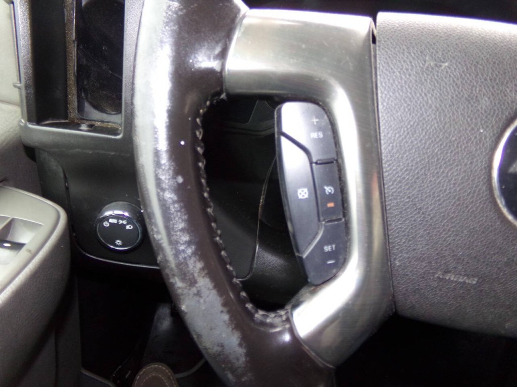 2019 Chevrolet Express Image 43