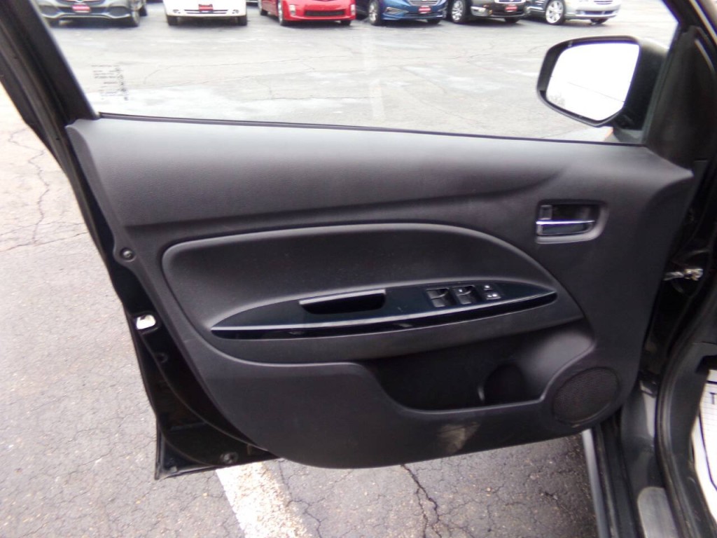 2019 Mitsubishi Mirage Image 13