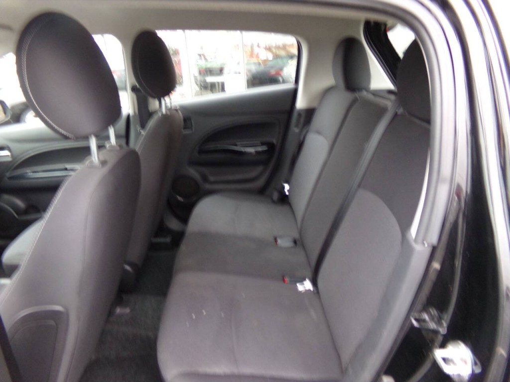 2019 Mitsubishi Mirage Image 15