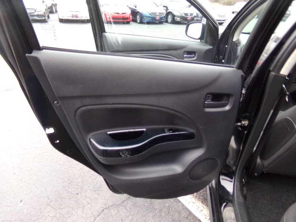 2019 Mitsubishi Mirage Image 17