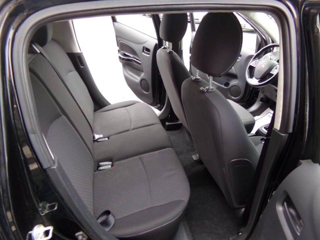 2019 Mitsubishi Mirage Image 22