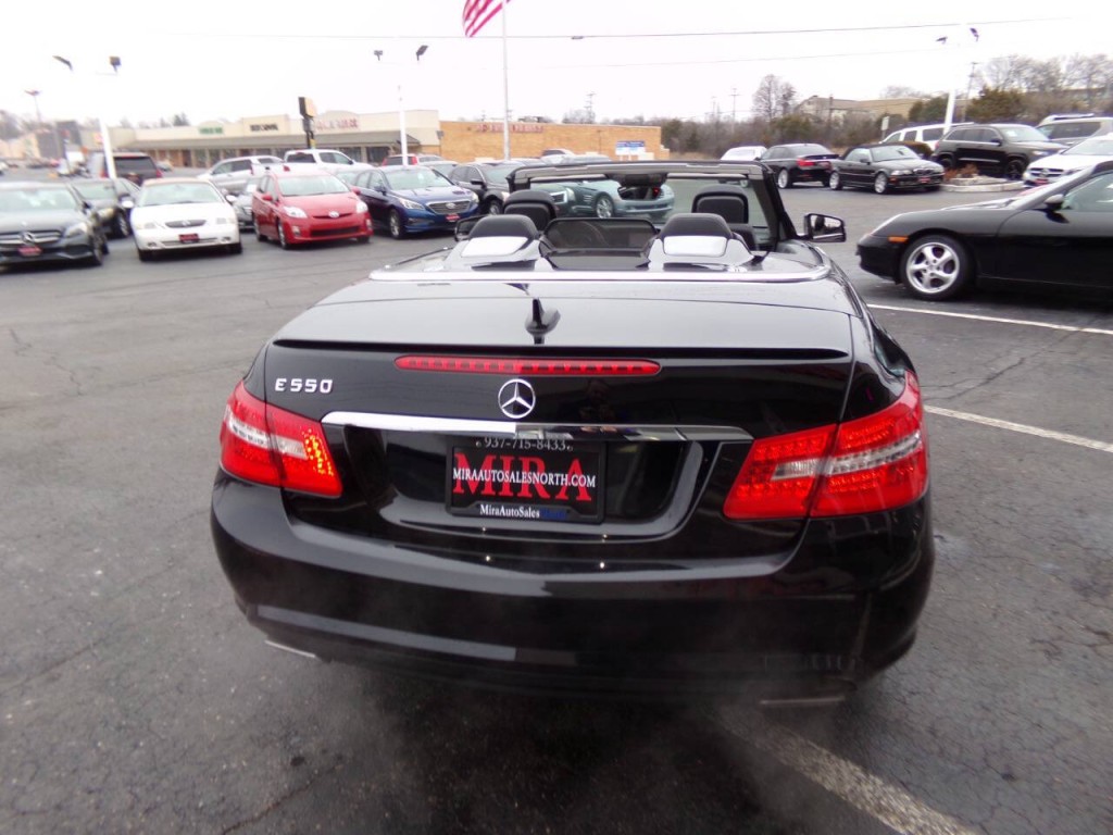 2012 Mercedes-Benz E-Class Image 48